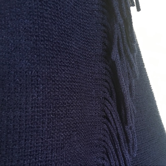Soft Navy Blue Wrap with fringe, one size - Picture 4 of 6
